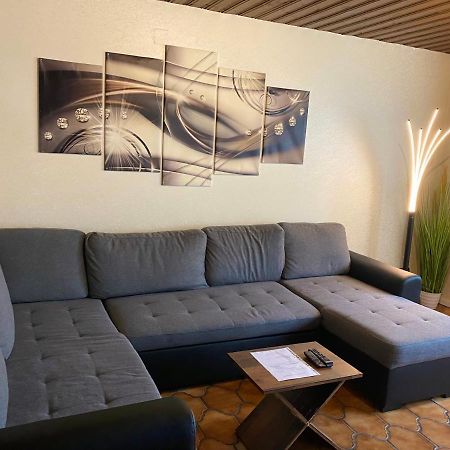 Apartments Rhona III Und IV Neunkirchen City Экстерьер фото