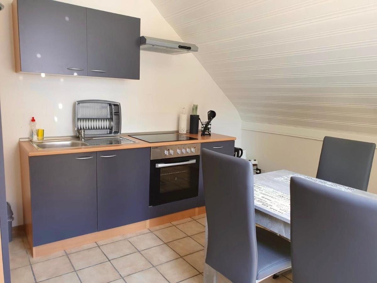 Apartments Rhona III Und IV Neunkirchen City Экстерьер фото