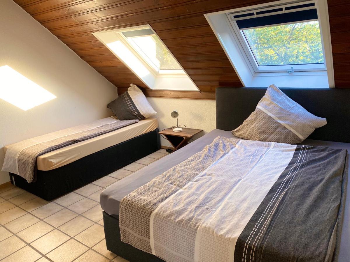 Apartments Rhona III Und IV Neunkirchen City Экстерьер фото