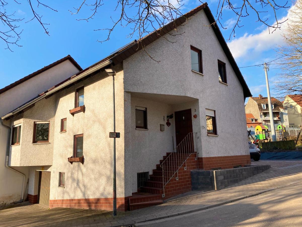 Apartments Rhona III Und IV Neunkirchen City Экстерьер фото