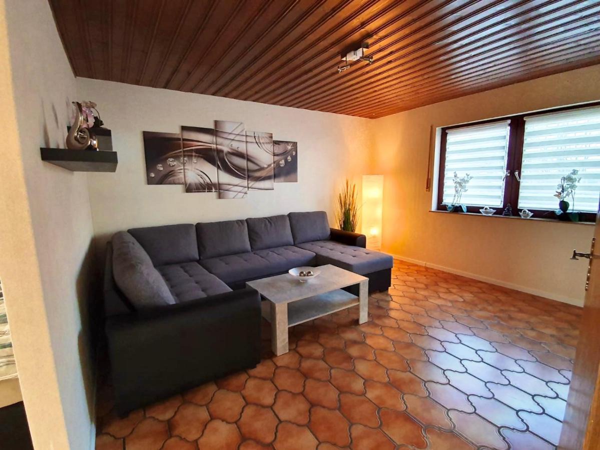 Apartments Rhona III Und IV Neunkirchen City Экстерьер фото